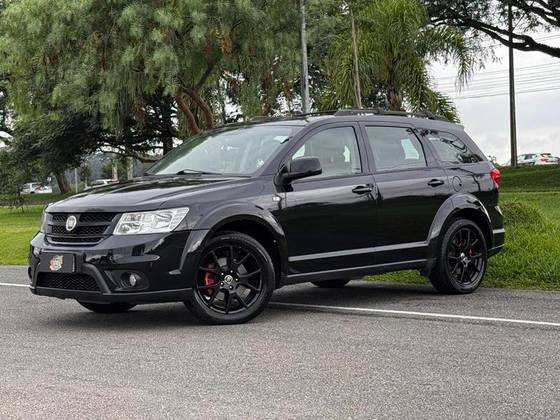 FIAT FREEMONT 2.4 EMOTION 16V GASOLINA 4P AUTOMÁTICO